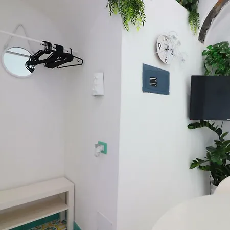 Lejlighed Sorrento Realty Holidays - Erika Apt *