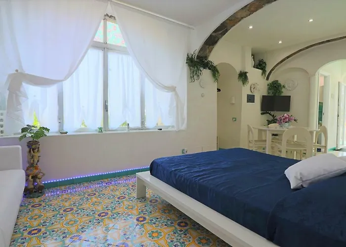 Sorrento Realty Holidays - Erika Apt Apartment *