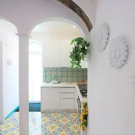 Sorrento Realty Holidays - Erika Apt Apartamento Positano
